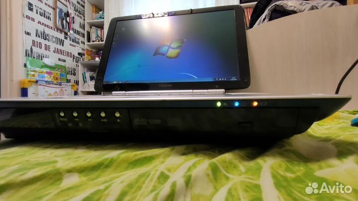 Ноутбук Тошиба мультимедийный