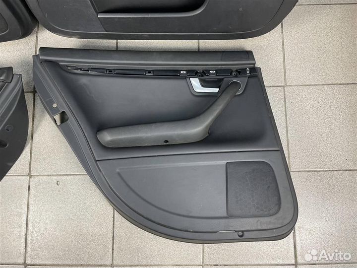 Комплект обшивки дверей Audi A4 B7 (2005-2008г.в