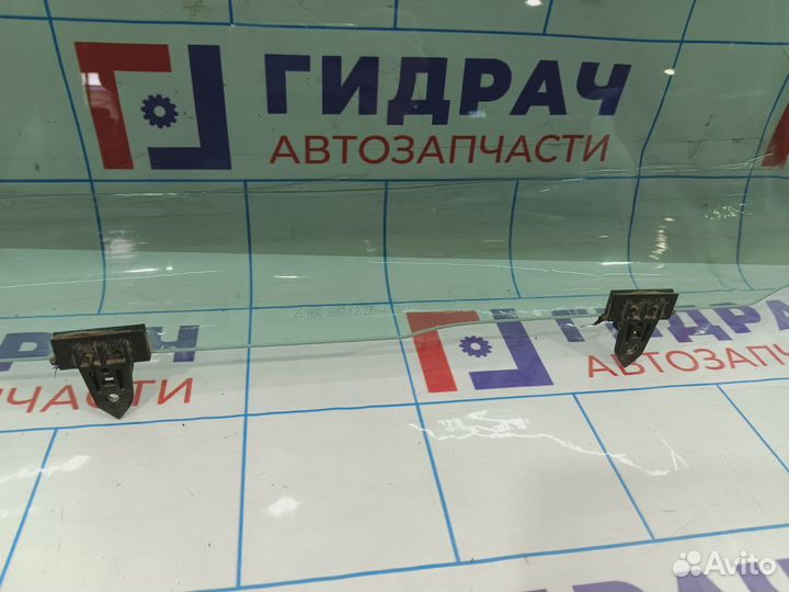 Стекло двери передней правой Nissan Qashqai (J10)