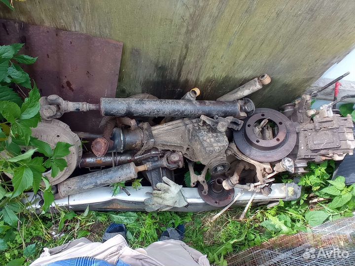 Запчасти для нивы