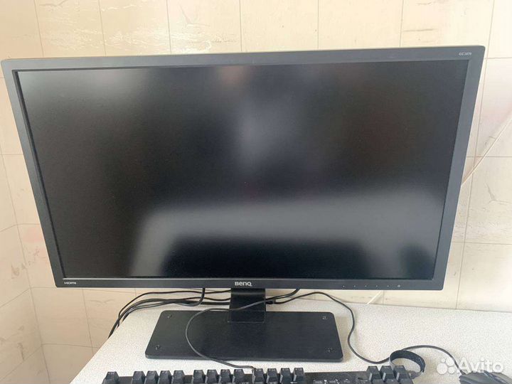 Монитор 27 дюймов