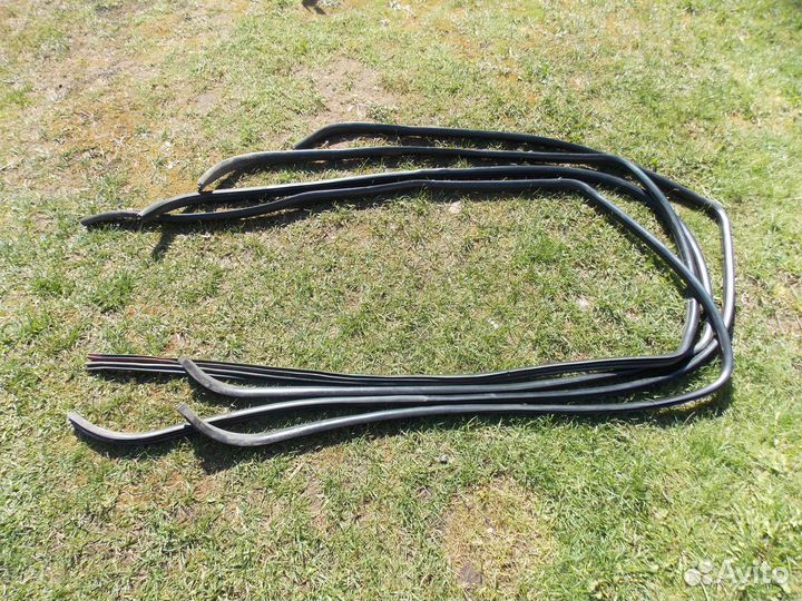 Уплотнители проема дверей Land Rover Freelander 1