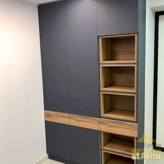 Шкаф двухстворчатый