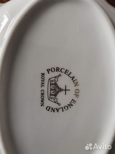 Фарфоровый сервиз 'Красные маки' 21 предмет