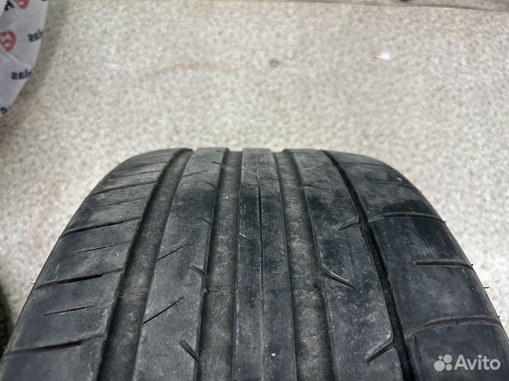 Dunlop SP Sport Maxx 285/35 R21