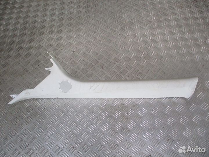 Накладка стойки ford BK31V03511