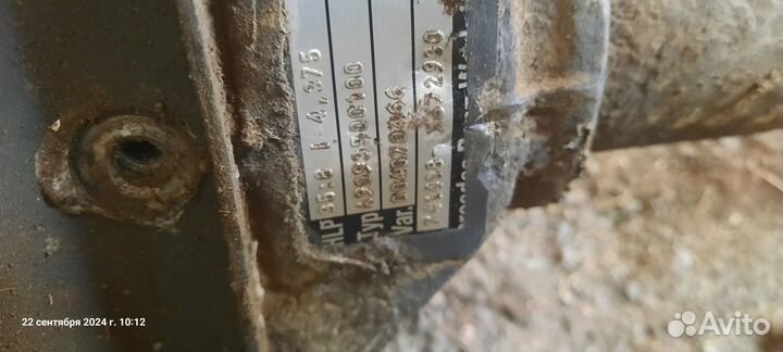 Чулок задний моста мерседеса спринтер