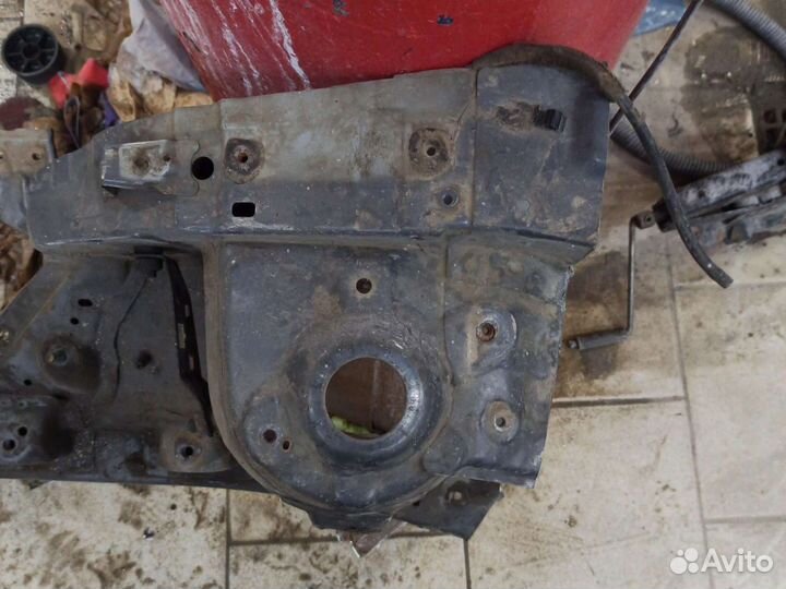 Лонжерон передний правый Kia Rio 3