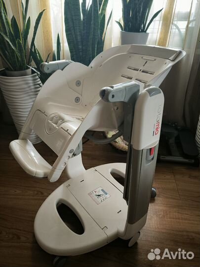 Стульчик для кормления peg perego Tatamia