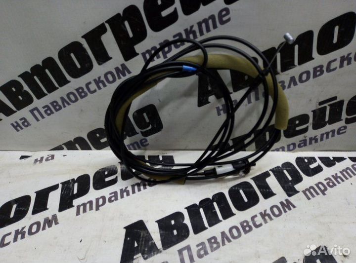 Тросик лючка бака Toyota Ipsum ACM26 2AZ-FE