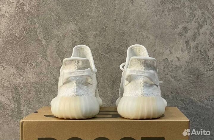 Adidas Yeezy Boost 350 v2 Cream White