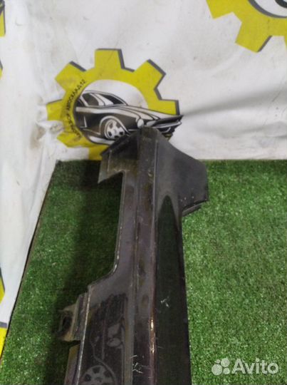 Накладка на порог наружная правая Honda Akkord