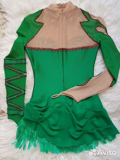 Платье для выступления, соревнования по фигурному