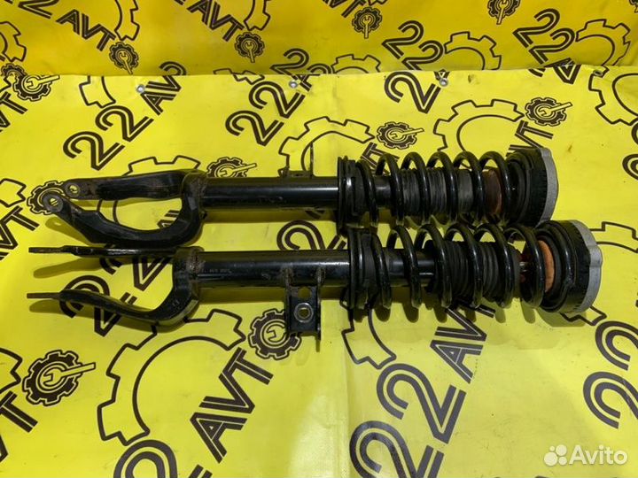 Стойки комплект передние Bmw 535Ix F10 N55B30 2011