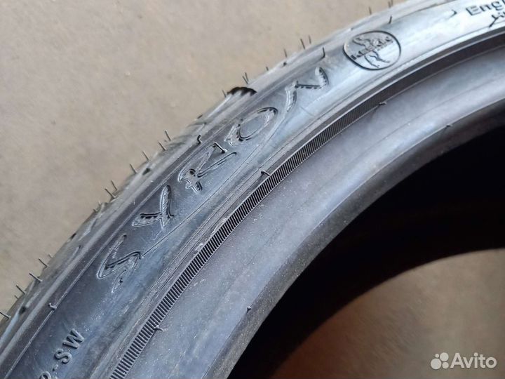 Syron Race 1 225/35 R19