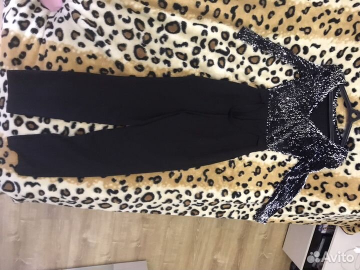 Комбинезон женский праздничный