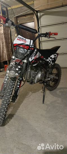 Питбайк Regulmoto Medalist 150e