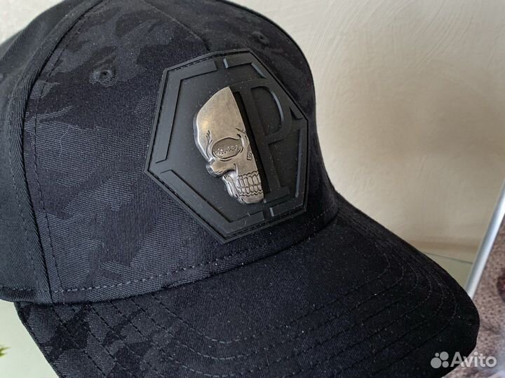 Бейсболка Philipp Plein крутая