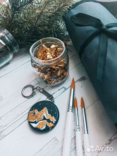 Брелок-сувенир, роспись по дереву, поталь