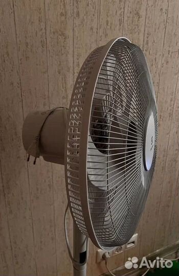 Вентилятор напольный EFF-1002i Electrolux