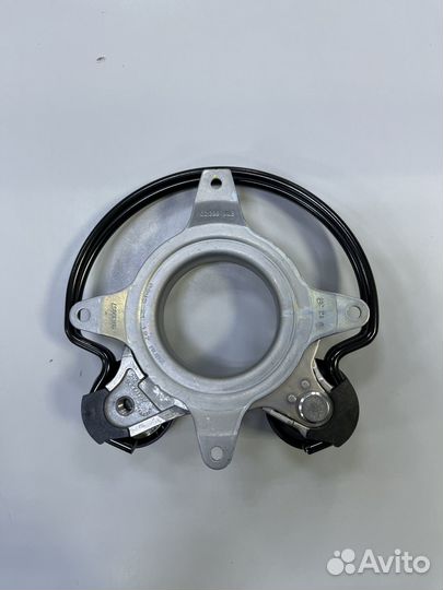 Натяжитель приводного ремня