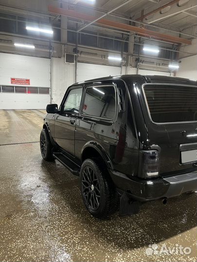 LADA 4x4 (Нива) 1.7 МТ, 2021, 70 000 км