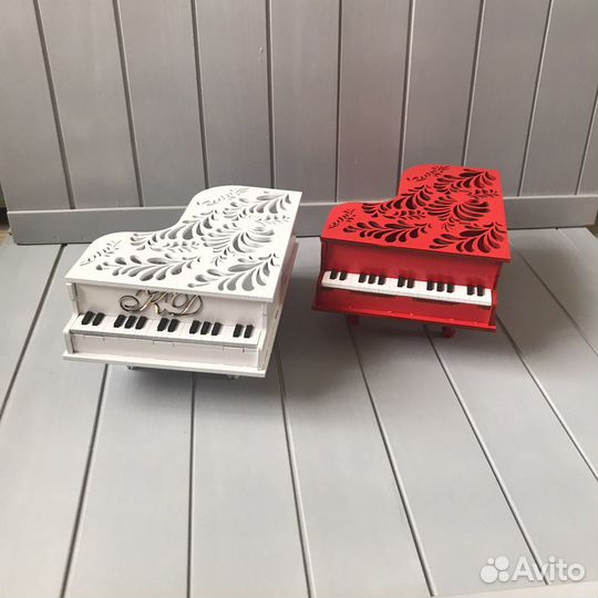 Рояль кашпо