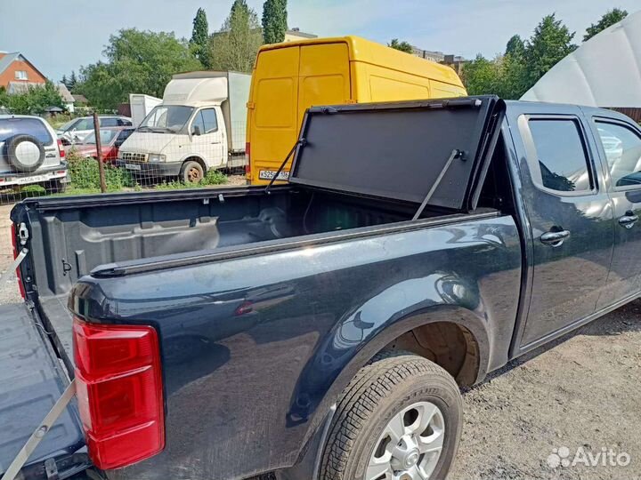 Четырех секционная крышка кузова на Wingl7