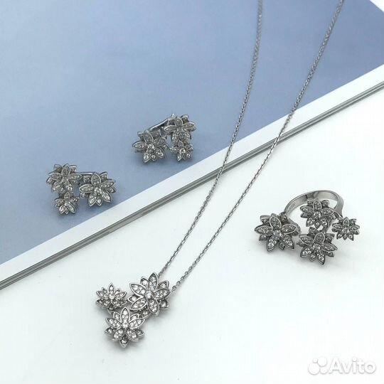 Серьги van cleef