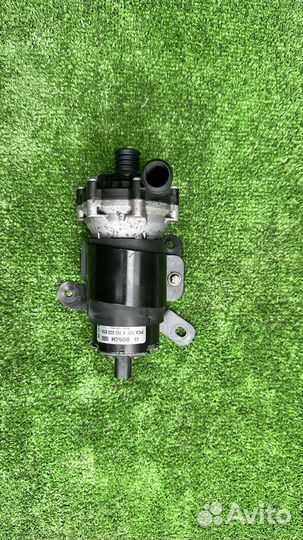 Дополнительный насос охлаждения Mercedes GLE W166