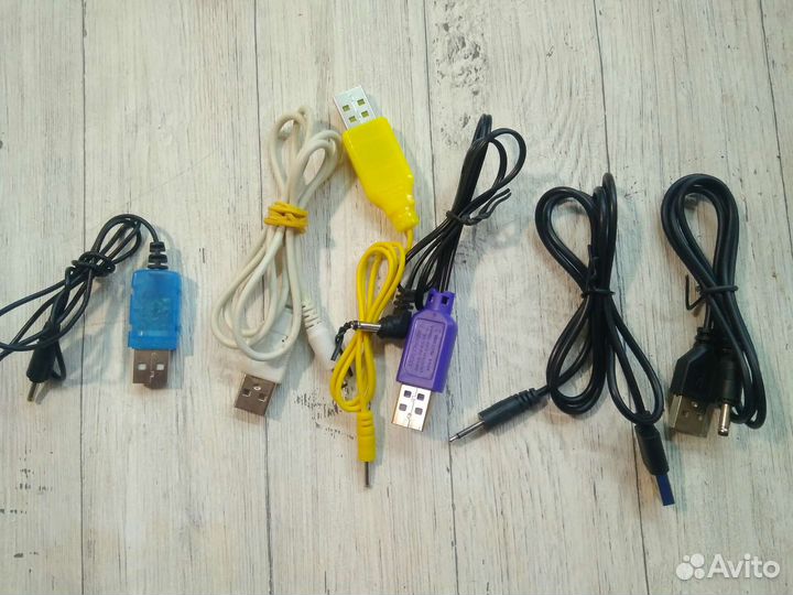 Зарядные USB шнуры для радиоуправляемых игрушек
