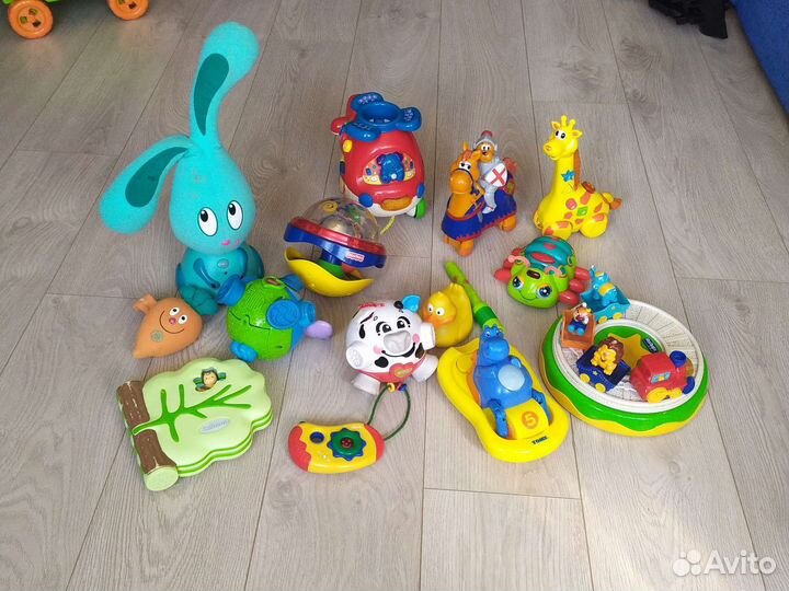 Развивающие игрушки пакетом