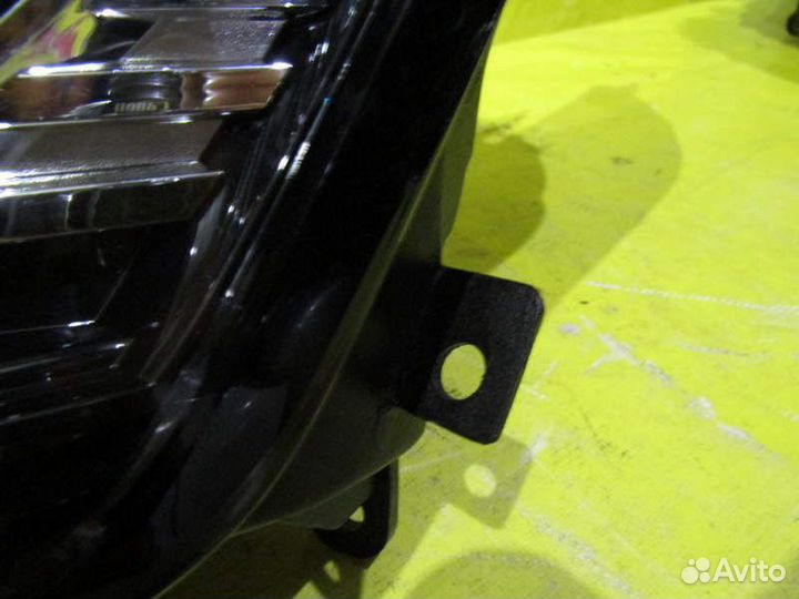 Фара левая Range Rover L405 12-16г 65215