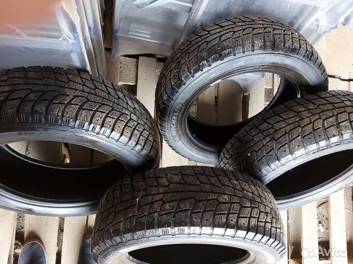 Michelin Latitude X-Ice North 5.00/9 R17 и 5/10 R17