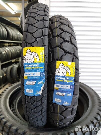 Michelin Anakee Adventure 140/80R17 и 90/90-21