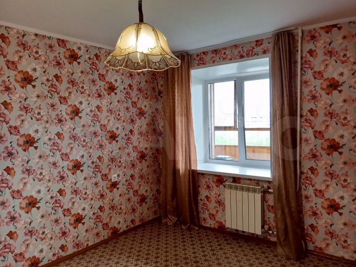 2-к. квартира, 47 м², 8/12 эт.