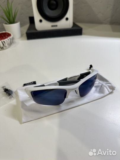 Солнцезащитные очки Oakley Flak
