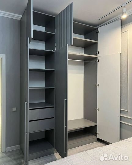 Шкаф распашной с фрезеровкой