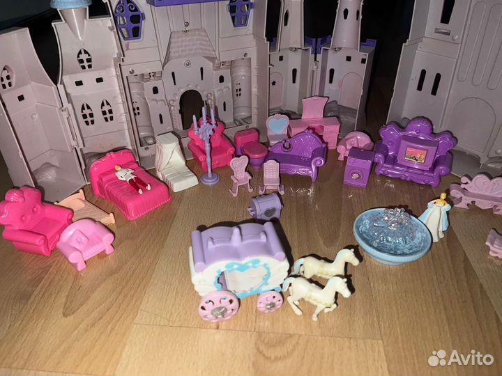 Игрушка Замок