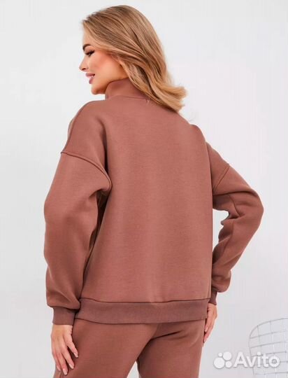 Костюм женский теплый 42-44