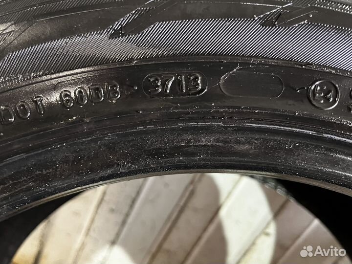 Nokian Tyres Hakkapeliitta R2 245/45 R17