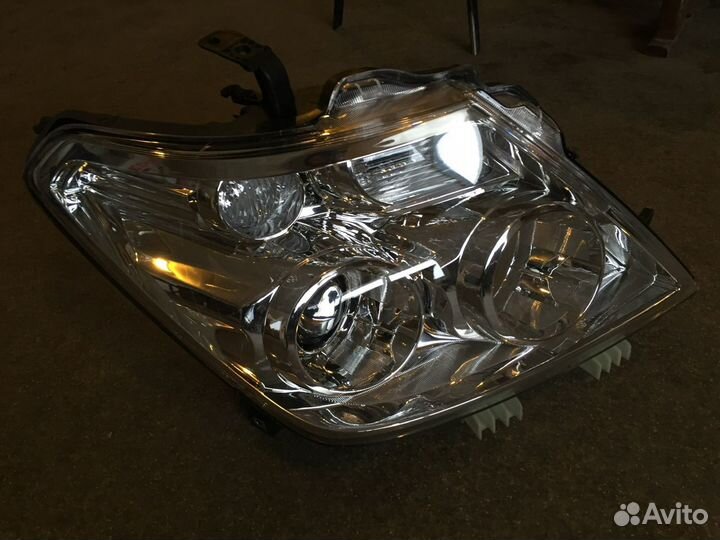 Фара nissan patrol y62