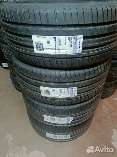 Michelin Pilot Sport 4 SUV 265/40 R22 106Y