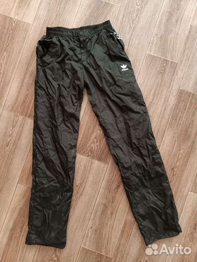 Спортивные штаны adidas