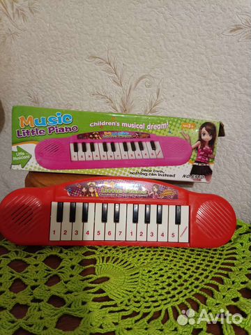 Детское музыкальное пианино