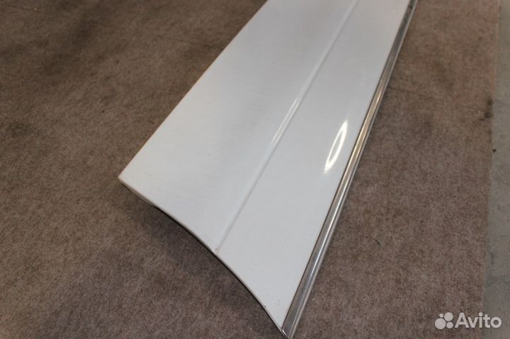 Накладка на заднюю левую дверь Mercedes S-Class