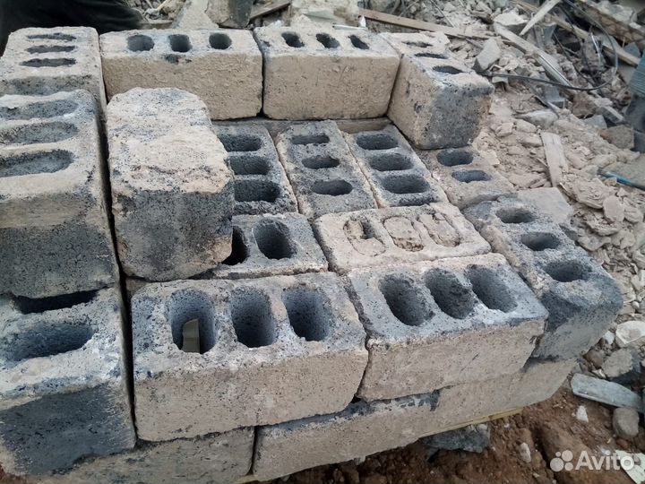 Блоки шлакоблоки бу 75шт