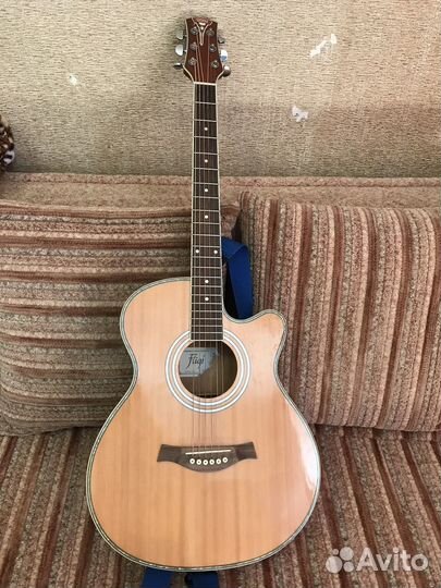 Электро акустическая гитара Flight