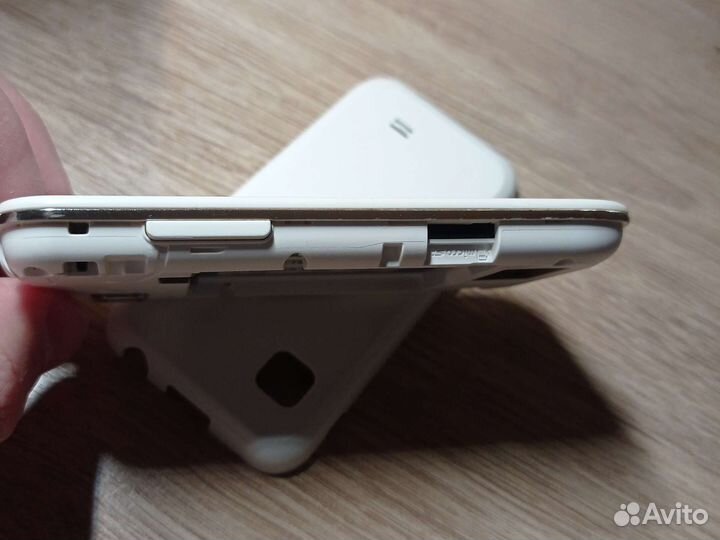 Samsung Wave GT-S5250
