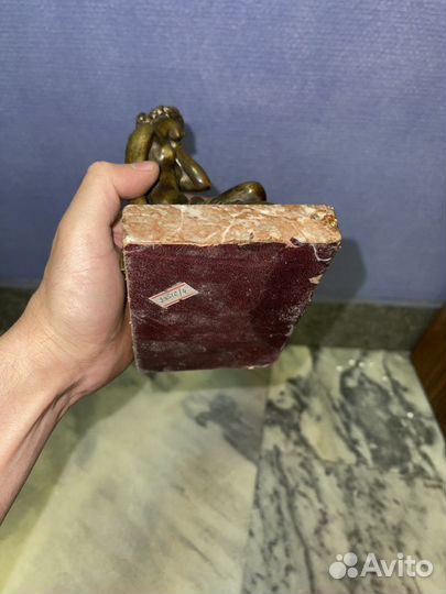 Антикварная статуэтка бронза